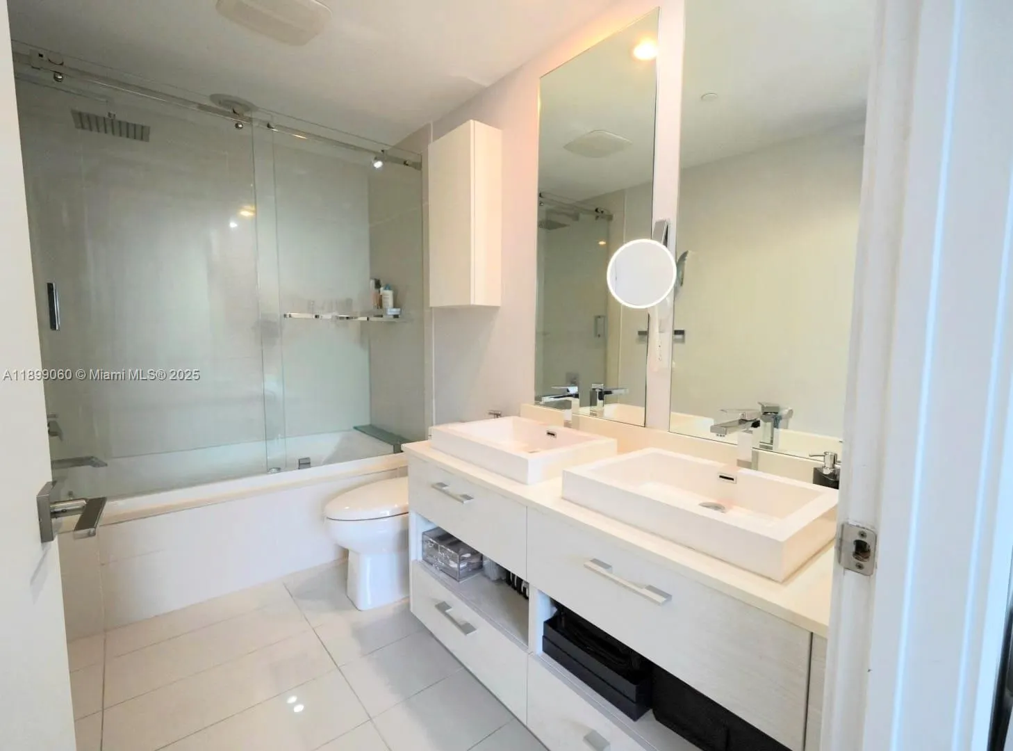 55 SW 9th St, #1001