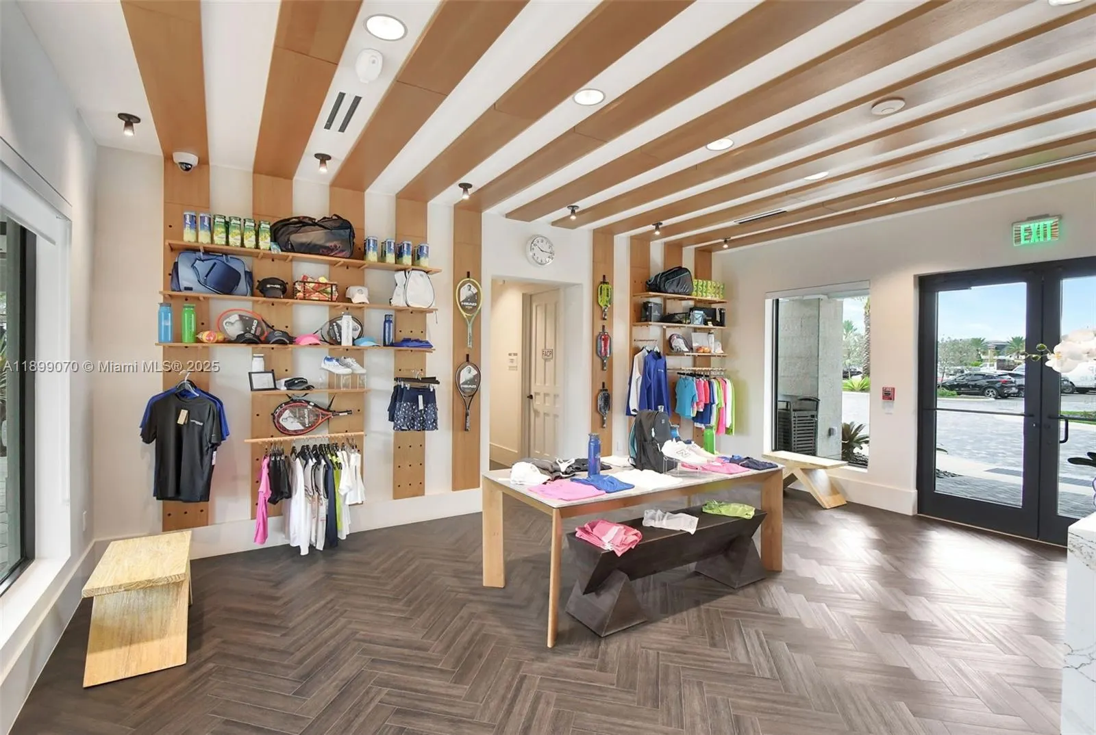 8317 Essex Country Club Dr