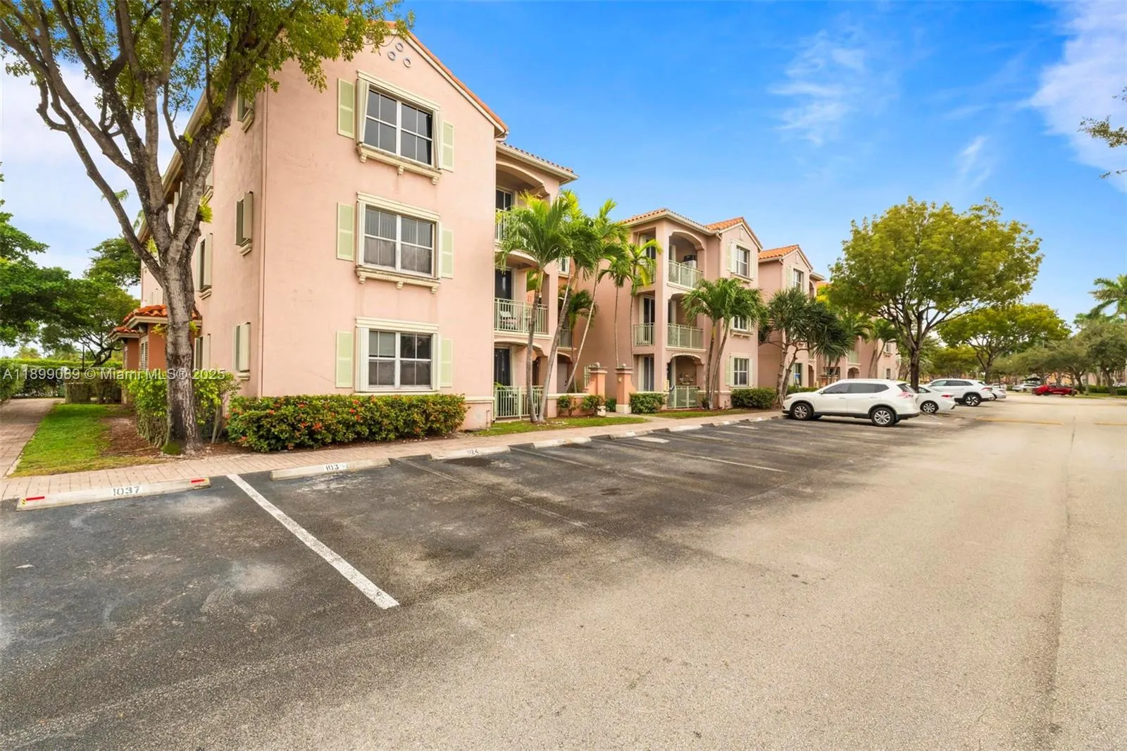 6500 NW 114th Ave, #1032