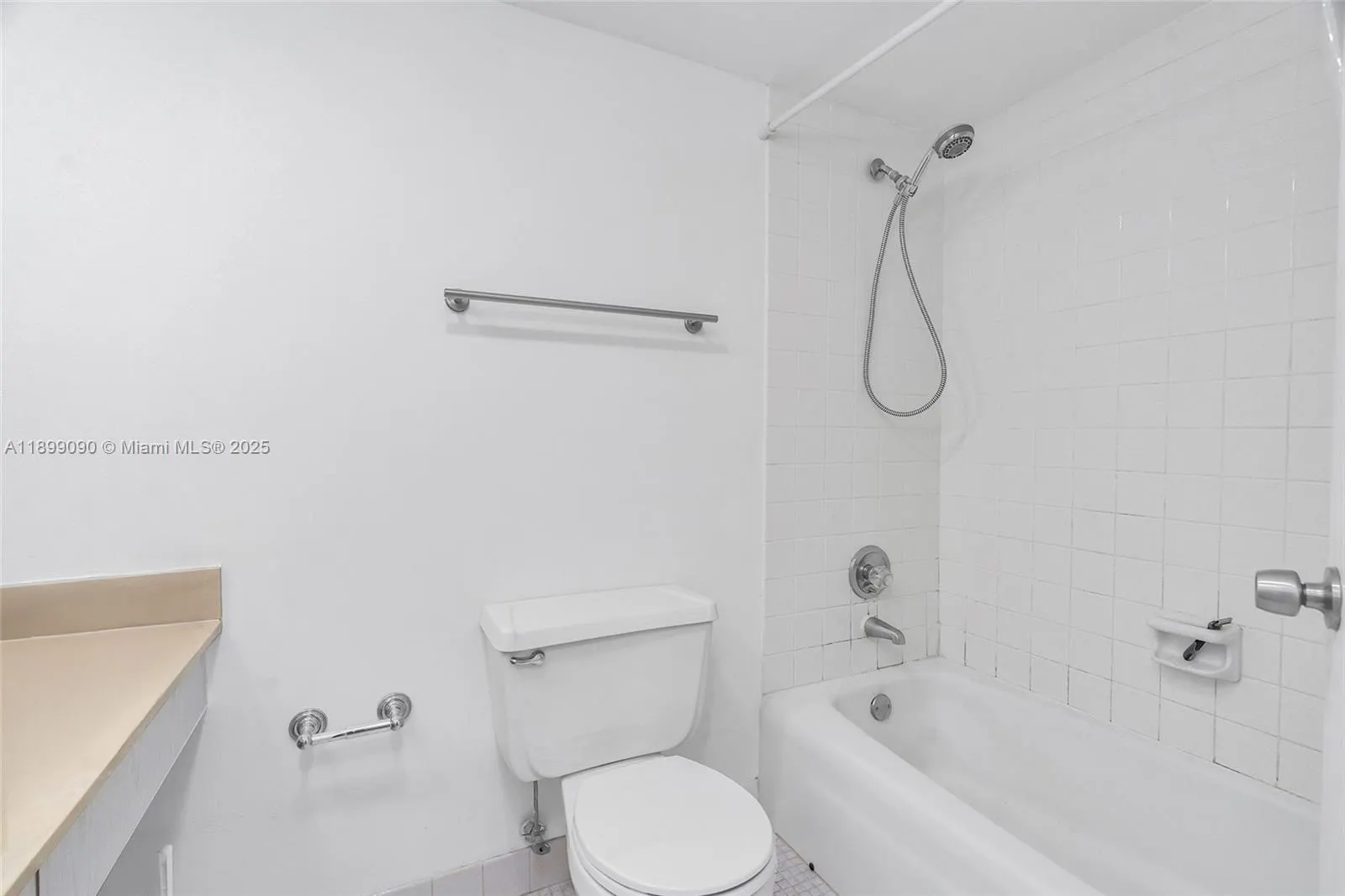 251 174th St, #2115