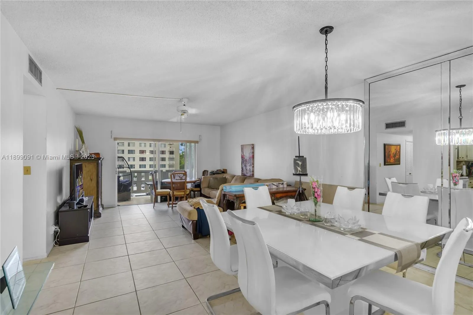 4350 Hillcrest Dr, #314