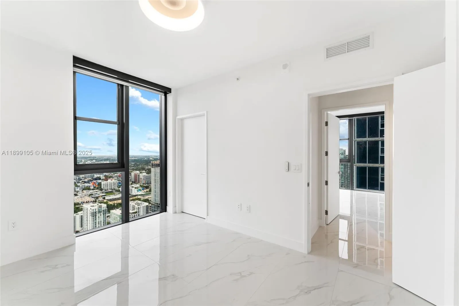 700 NE 24 ST, #5401