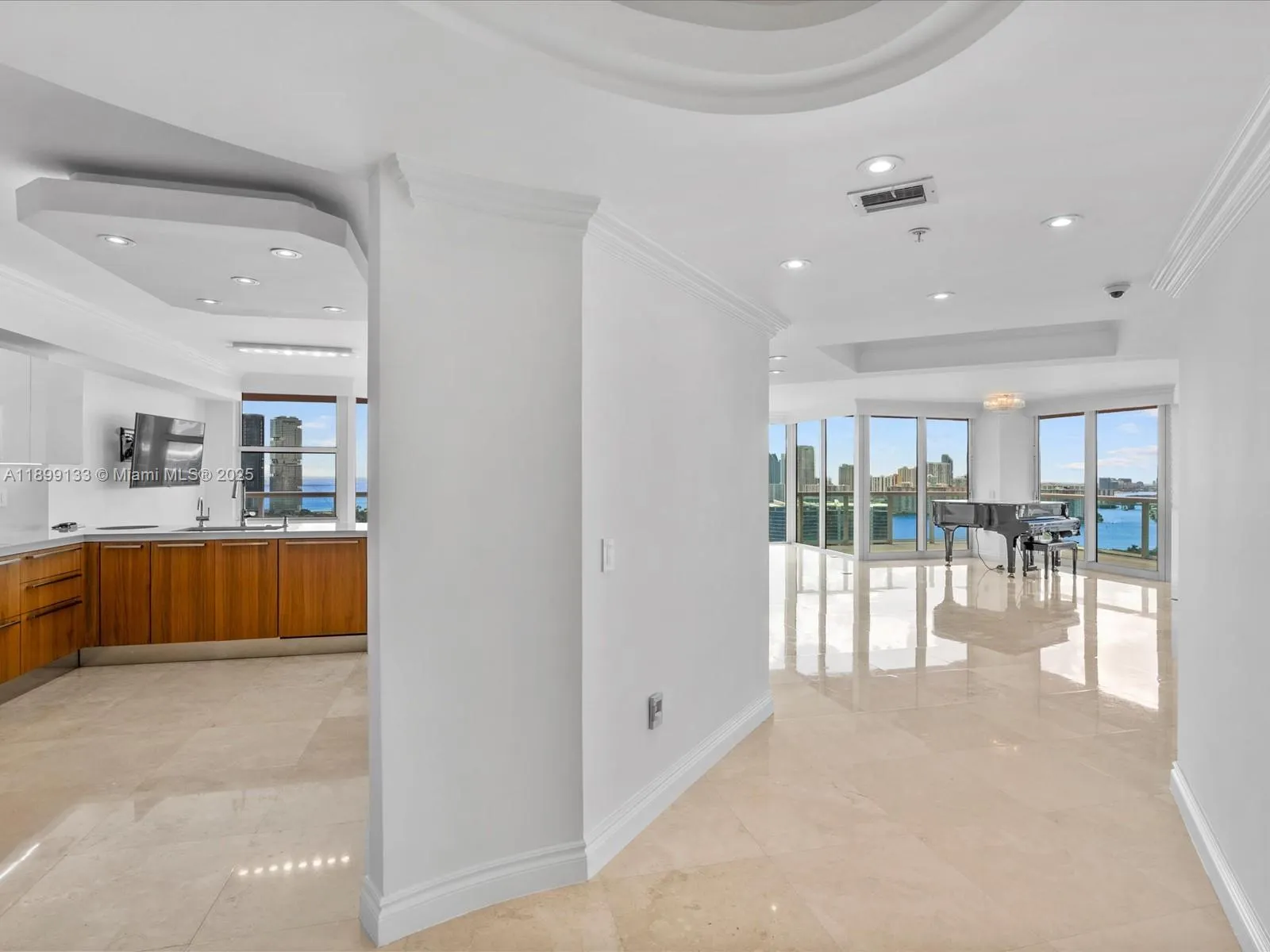 3370 Hidden Bay Dr, #3113