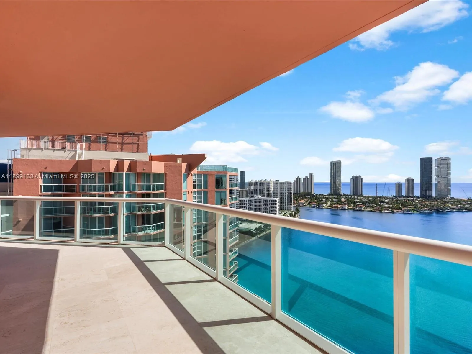 3370 Hidden Bay Dr, #3113