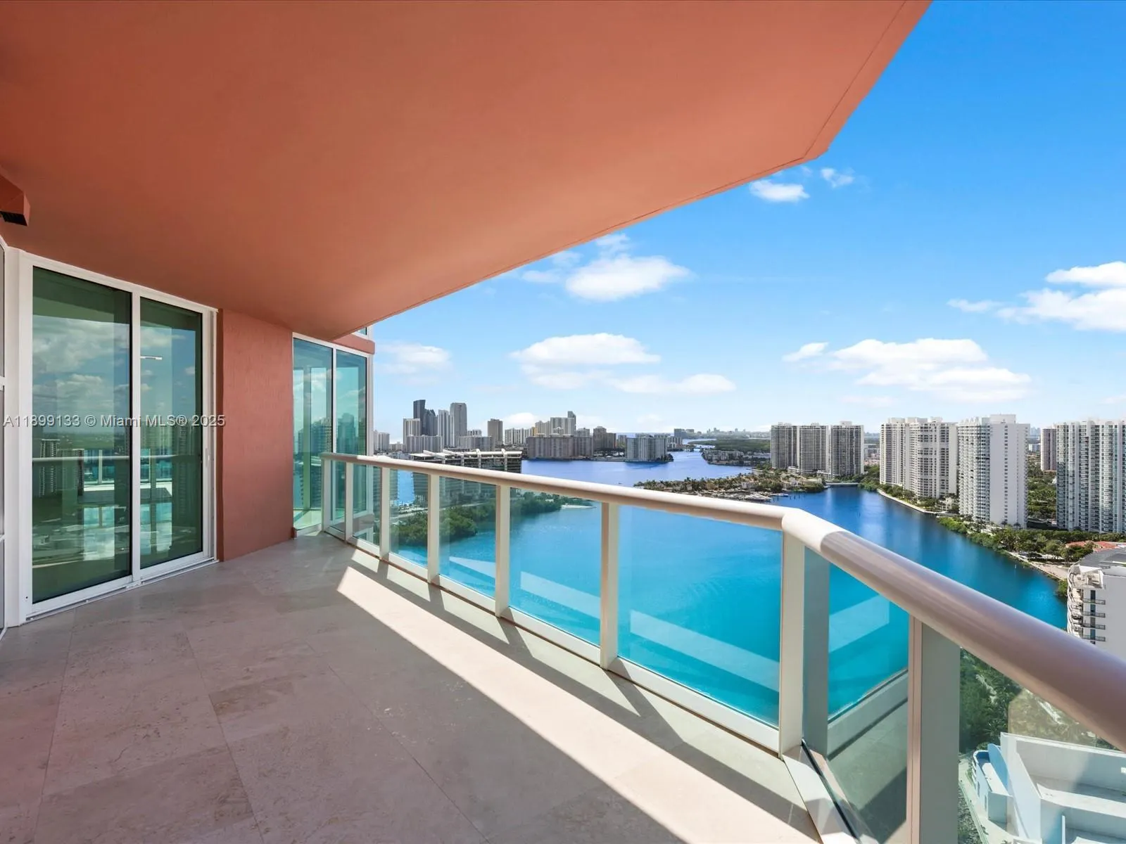 3370 Hidden Bay Dr, #3113
