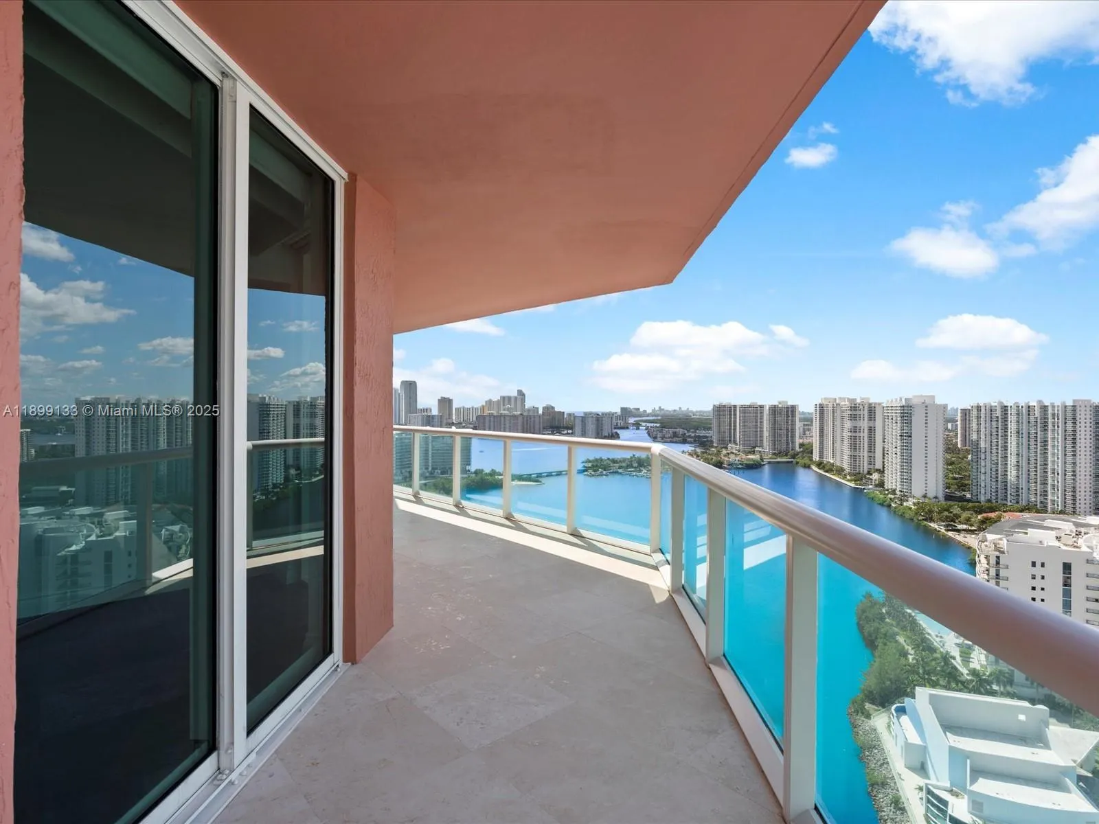 3370 Hidden Bay Dr, #3113