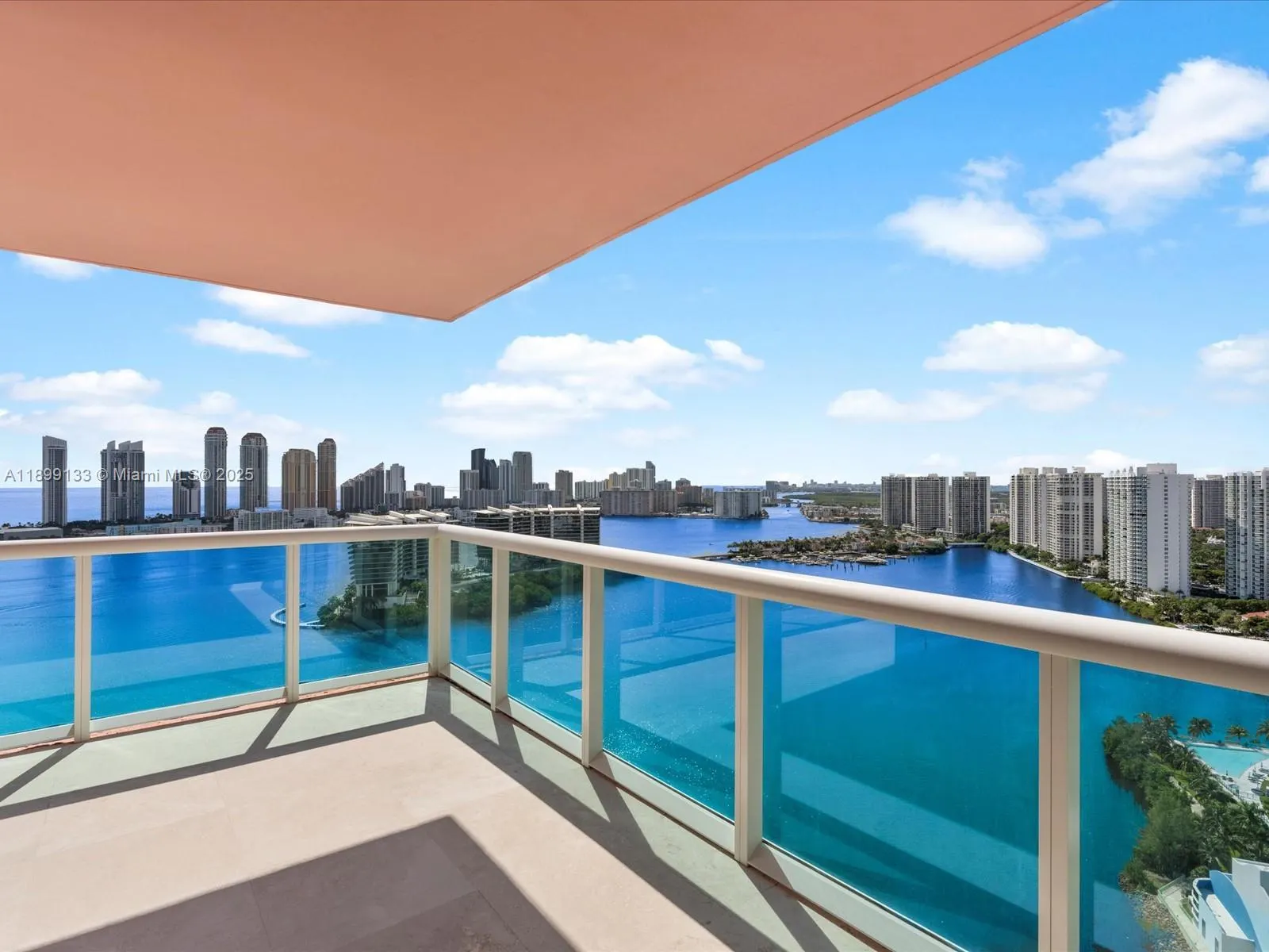 3370 Hidden Bay Dr, #3113