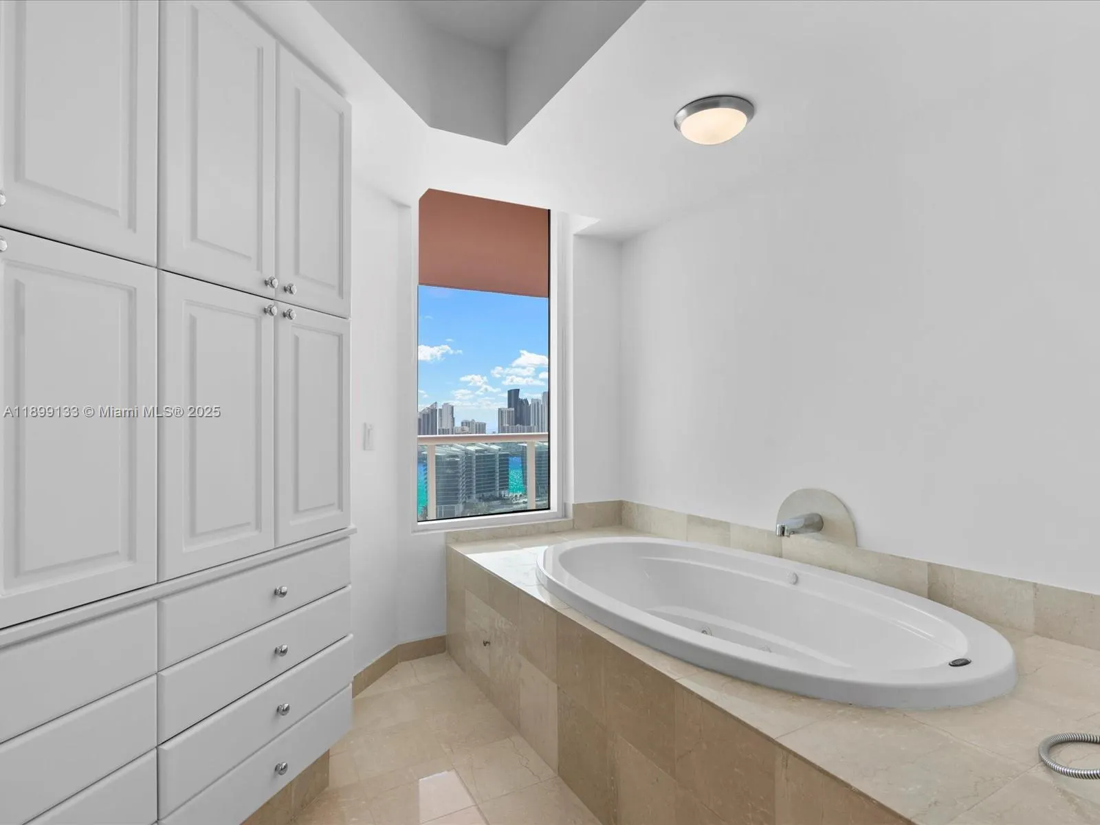 3370 Hidden Bay Dr, #3113