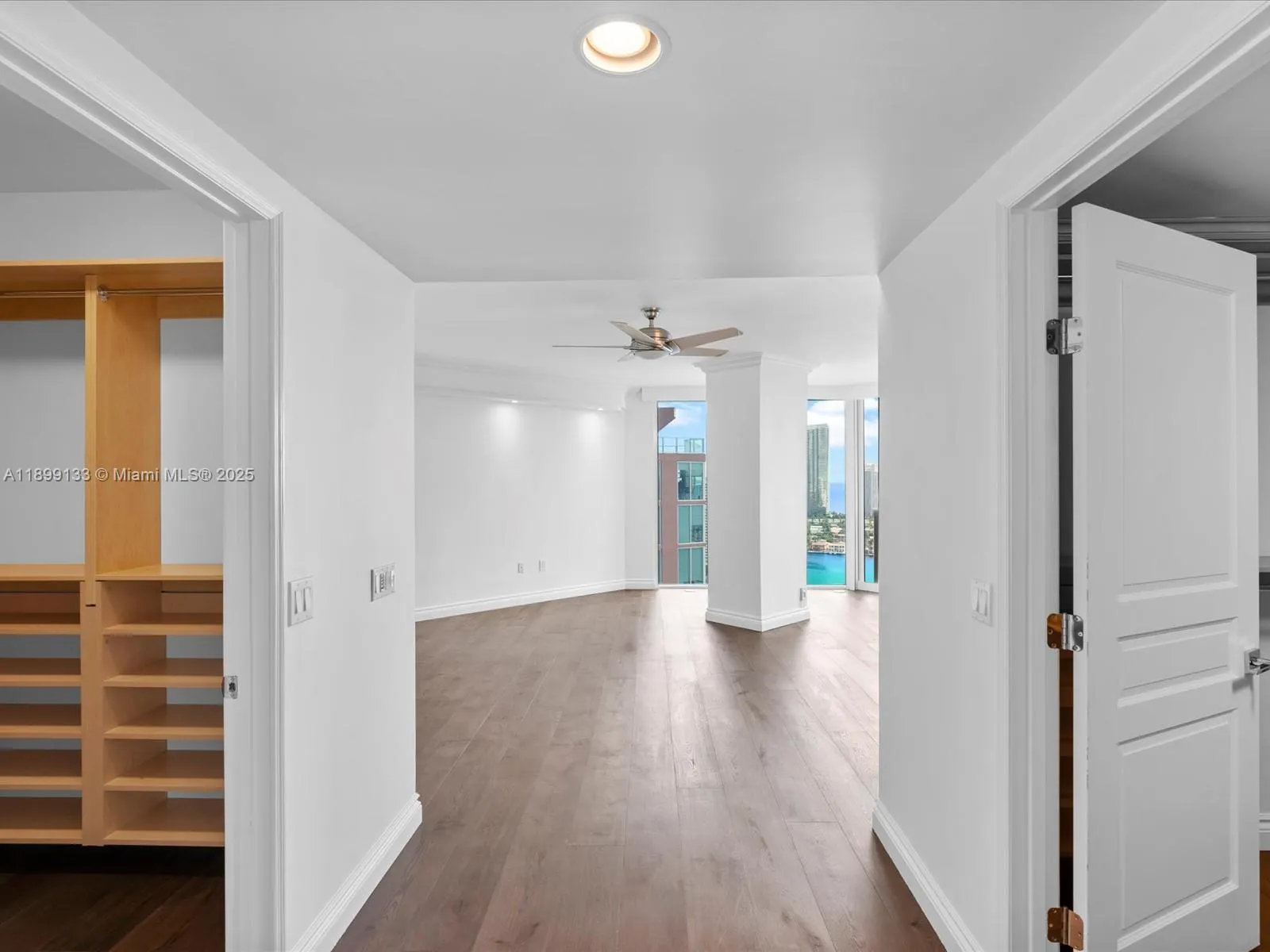 3370 Hidden Bay Dr, #3113
