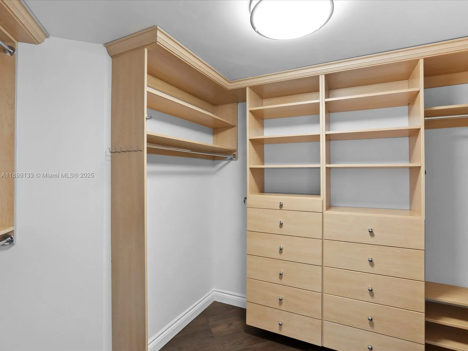 3370 Hidden Bay Dr, #3113
