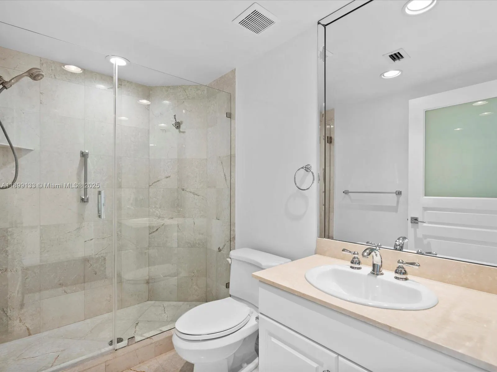 3370 Hidden Bay Dr, #3113