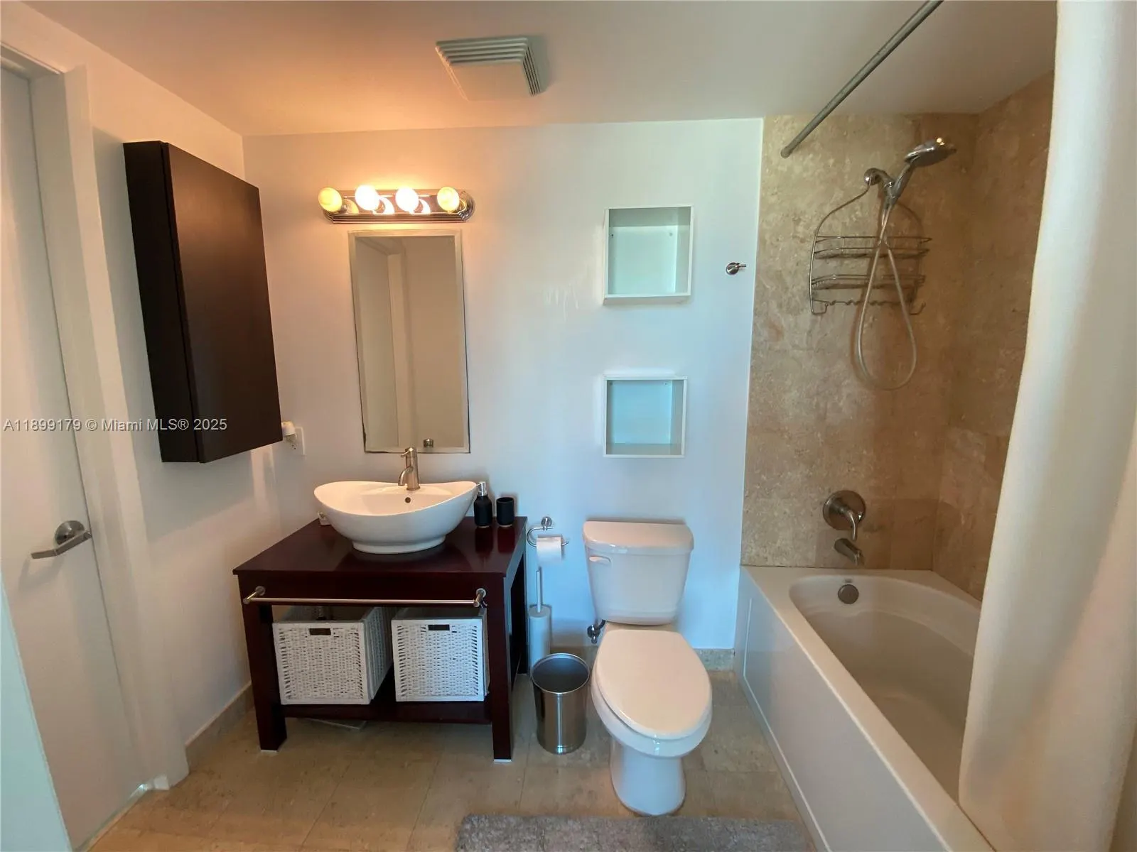 350 S Miami Ave, #3811