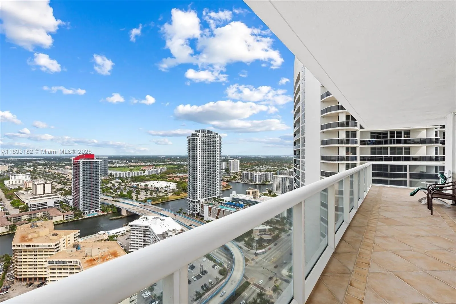 1830 S Ocean Dr, #3708