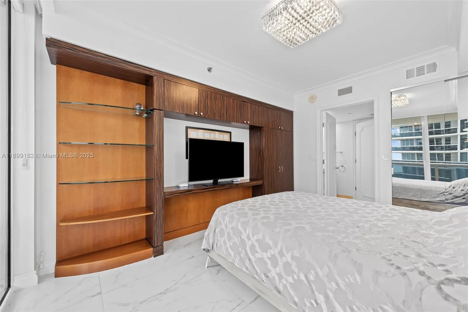 1830 S Ocean Dr, #3708