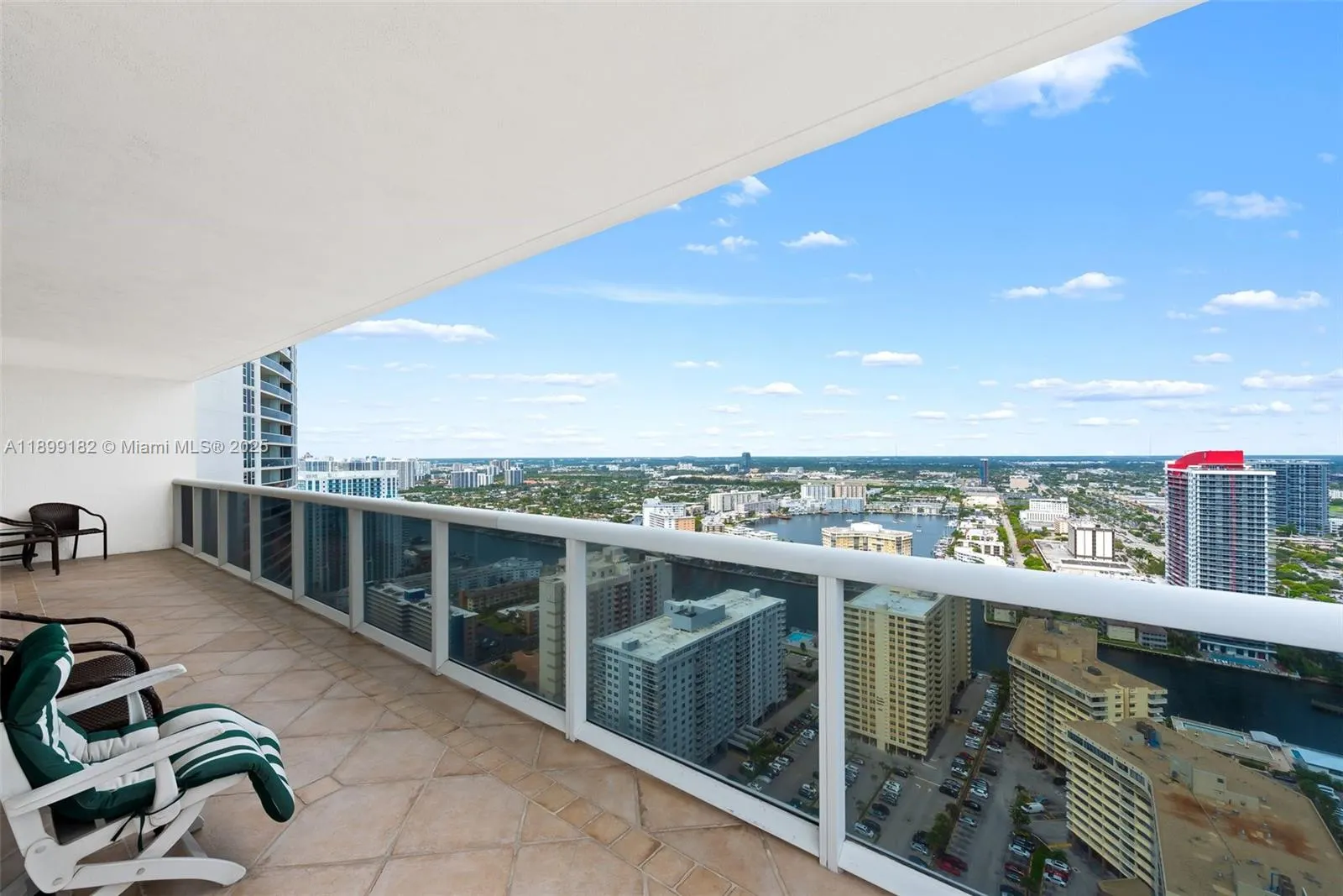 1830 S Ocean Dr, #3708