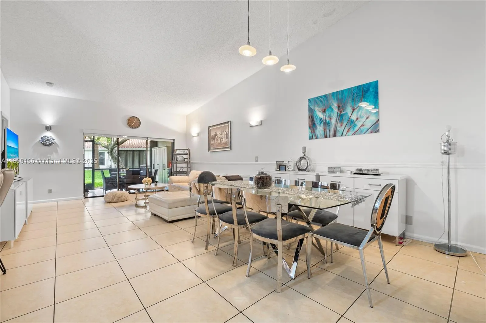 21240 Harbor Way, #285-28