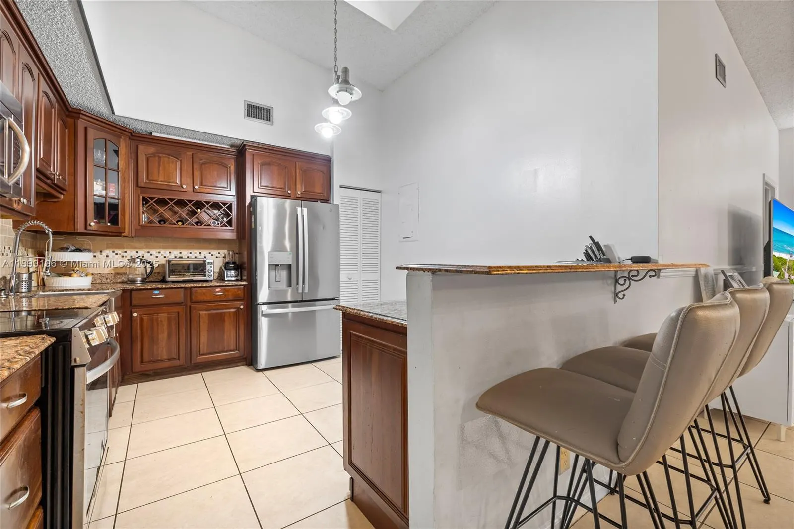 21240 Harbor Way, #285-28