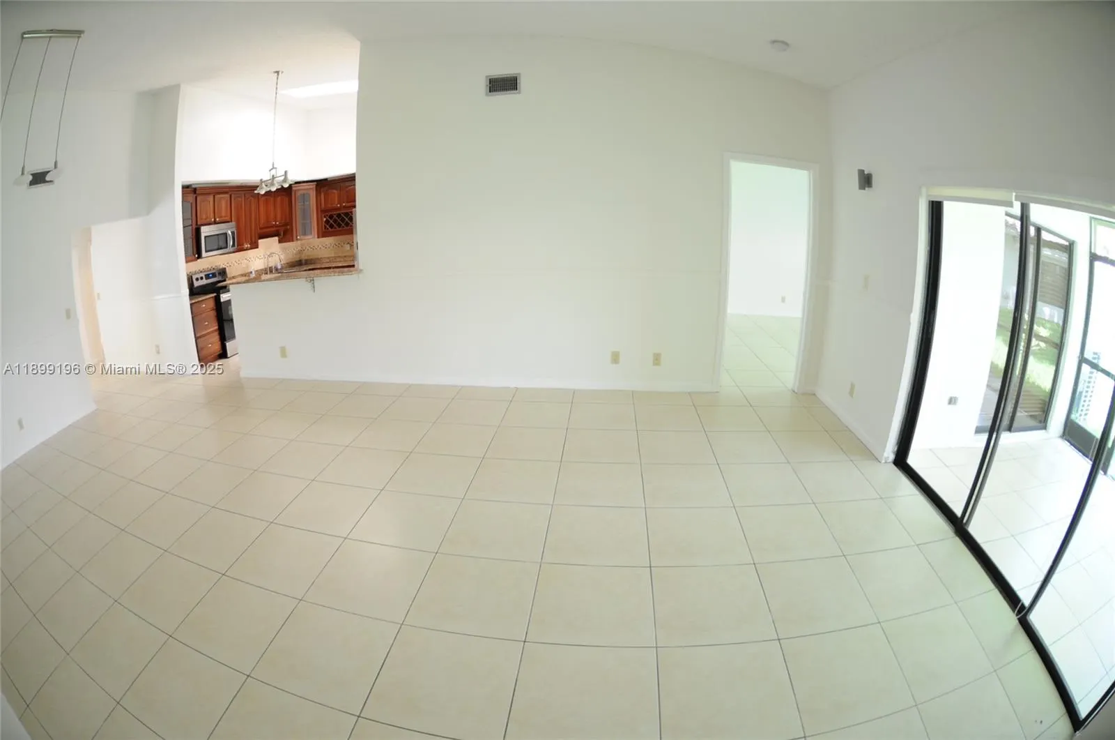 21240 Harbor Way, #285-28
