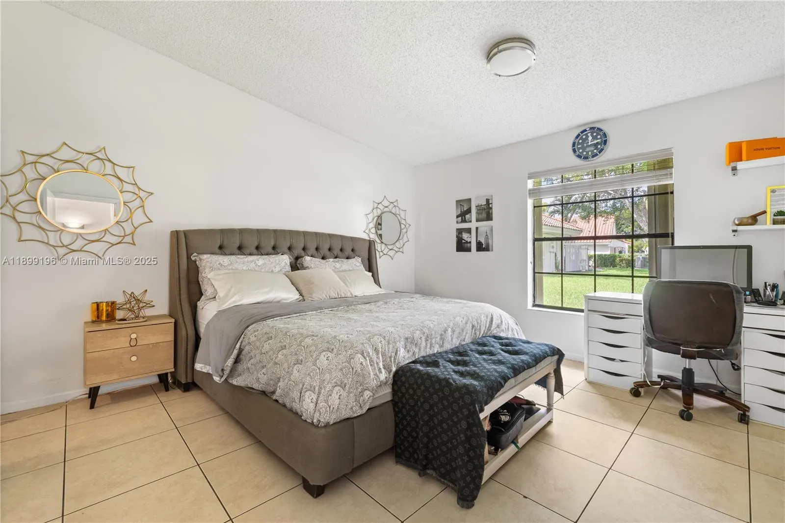 21240 Harbor Way, #285-28