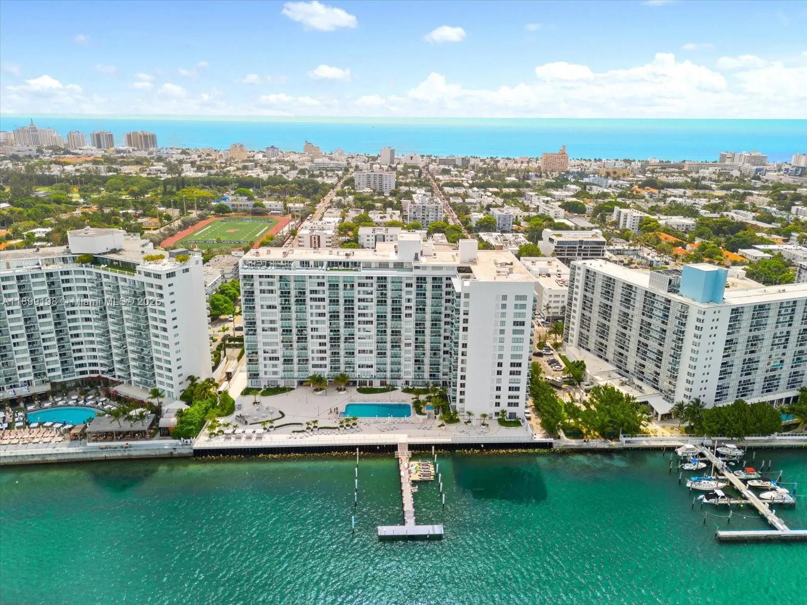 1000 West Ave, #920