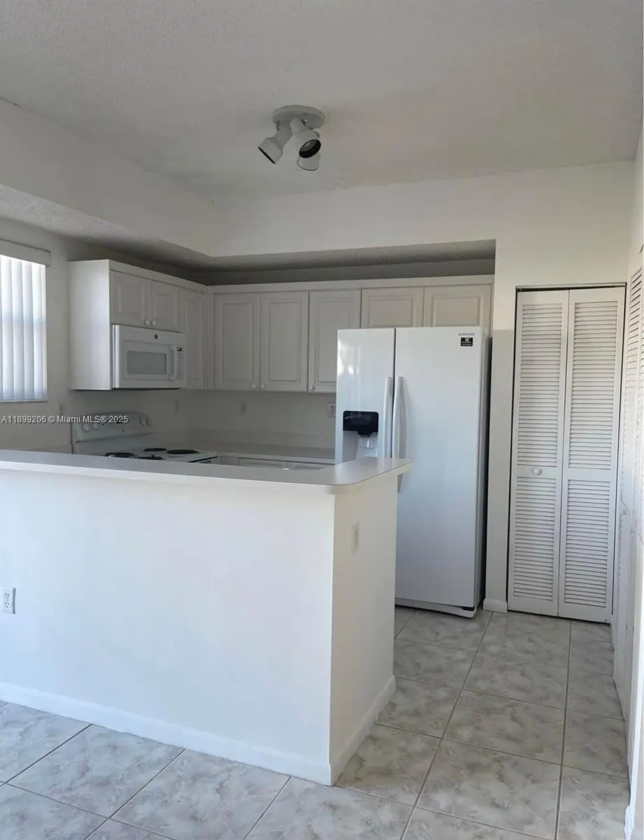 5220 NW 109th Ave, #7