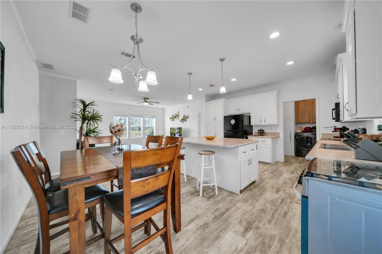 7824 8TH PL LaBelle