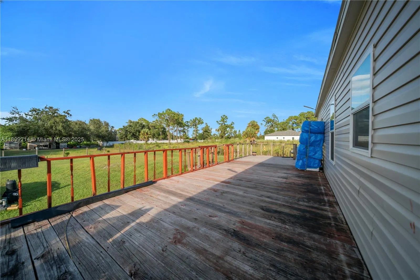 7824 8TH PL LaBelle