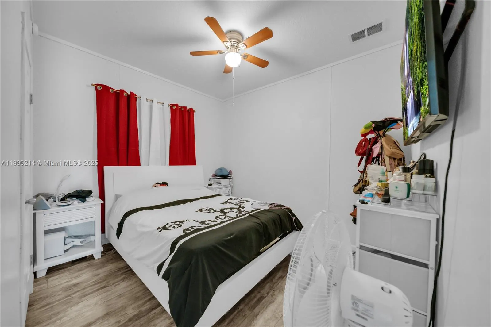 7824 8TH PL LaBelle
