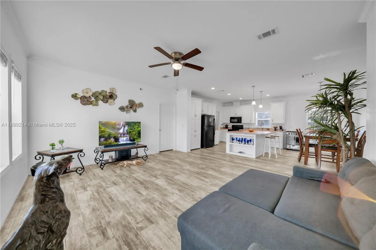 7824 8TH PL LaBelle
