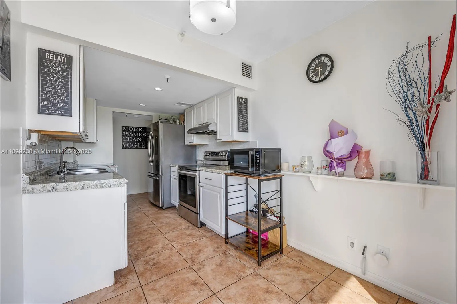 290 174th St, #511