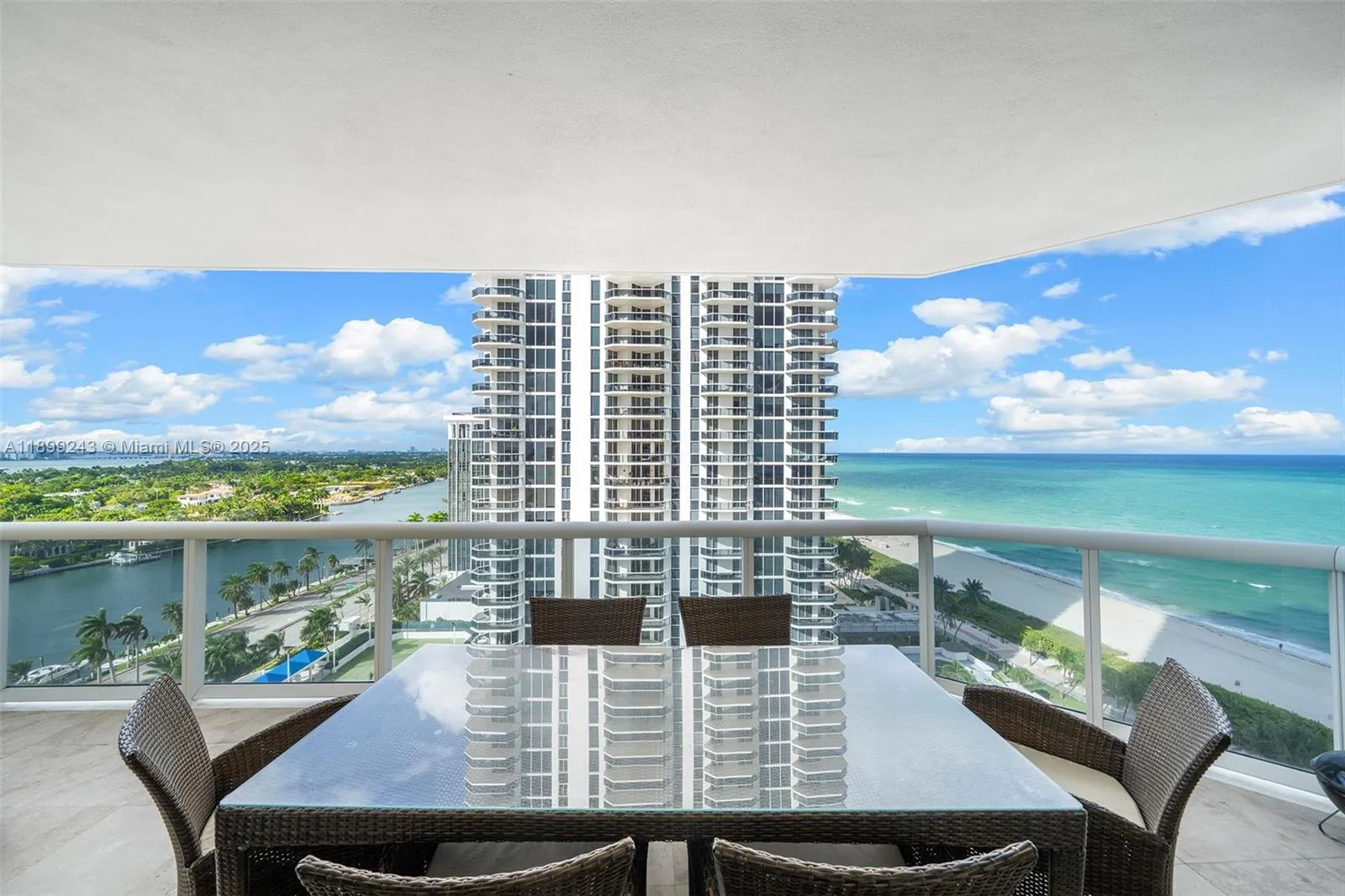 4775 Collins Ave, #1708
