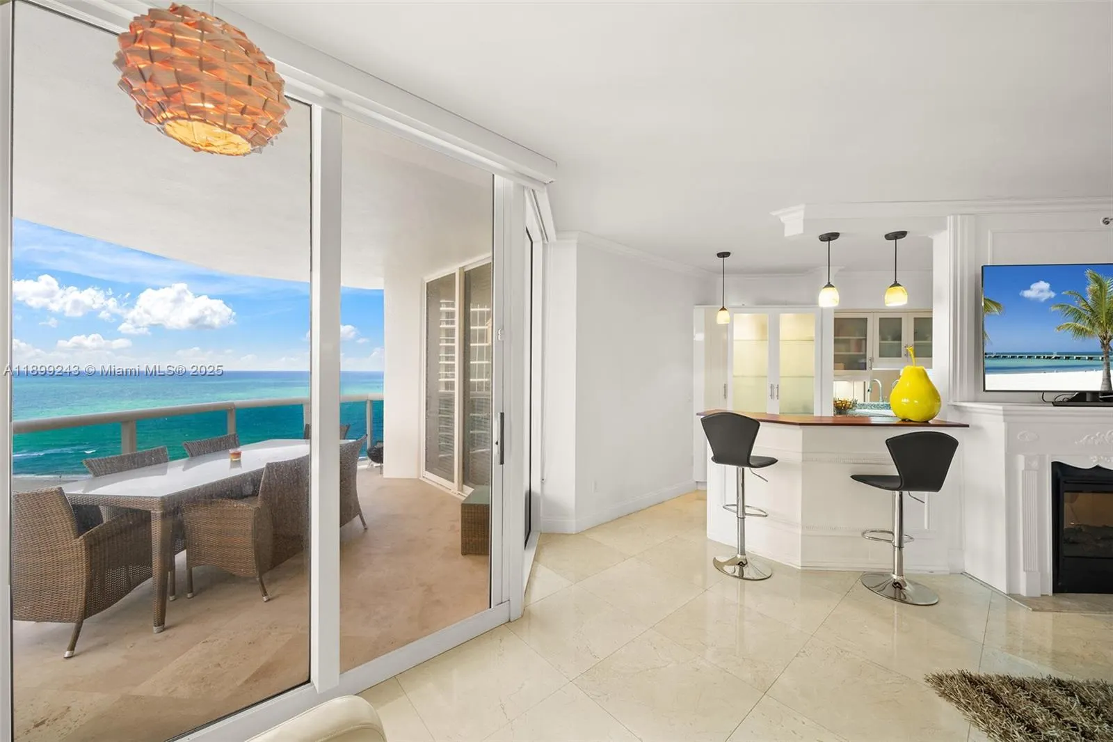 4775 Collins Ave, #1708