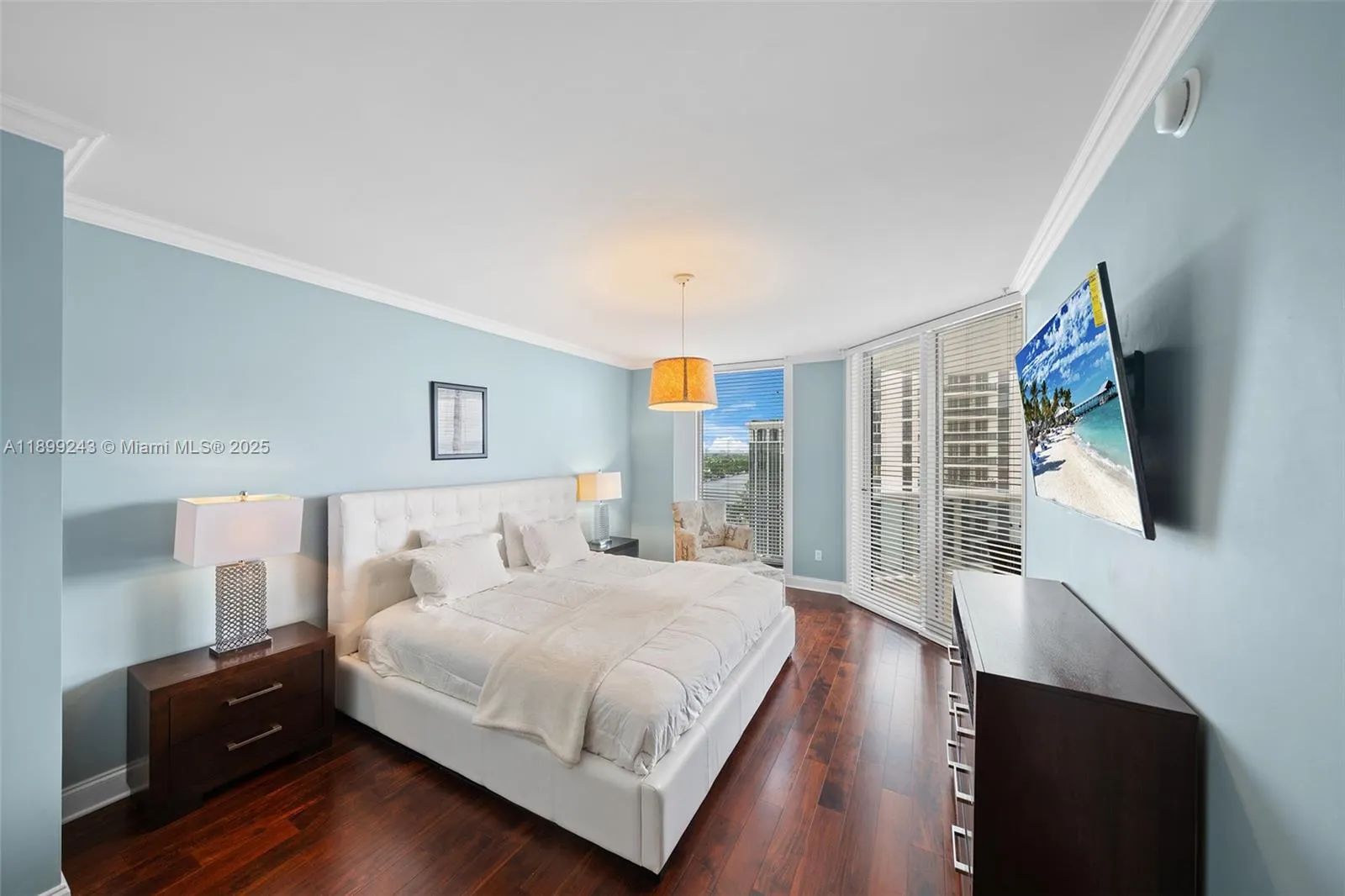 4775 Collins Ave, #1708