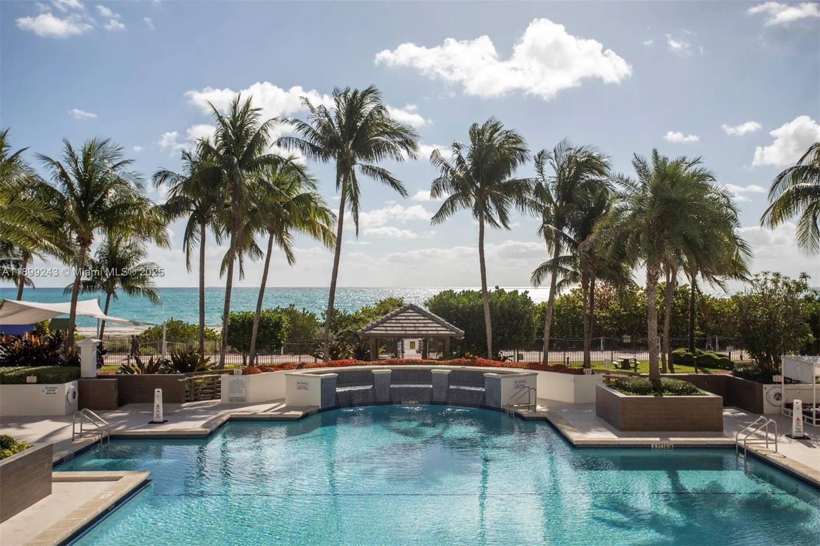 4775 Collins Ave, #1708