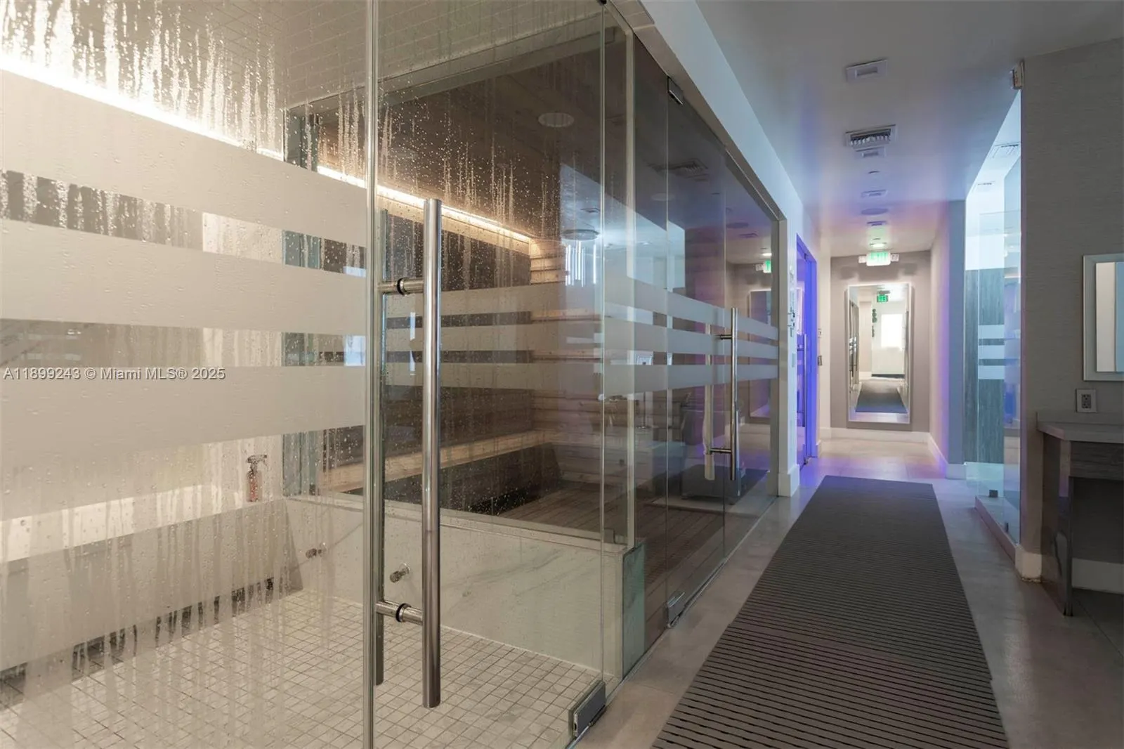 4775 Collins Ave, #1708