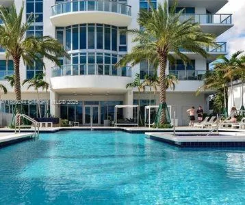 17111 Biscayne Blvd, #1009