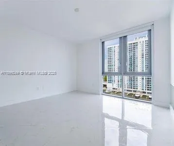 17111 Biscayne Blvd, #1009
