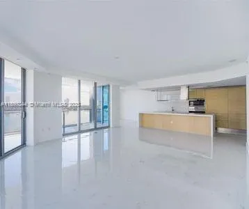 17111 Biscayne Blvd, #1009