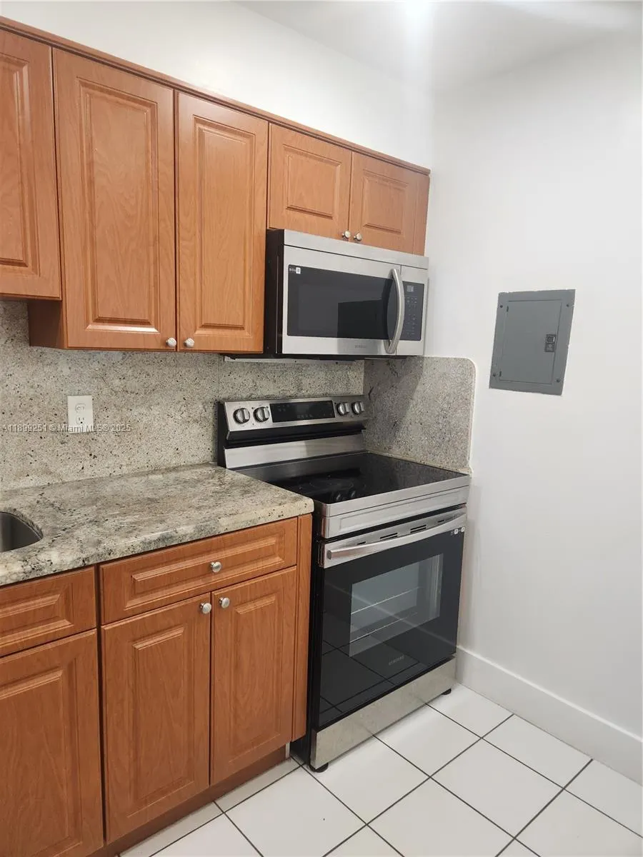 802 NW 87th Ave, #420