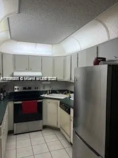 1001 Green Pine Blvd, #H2