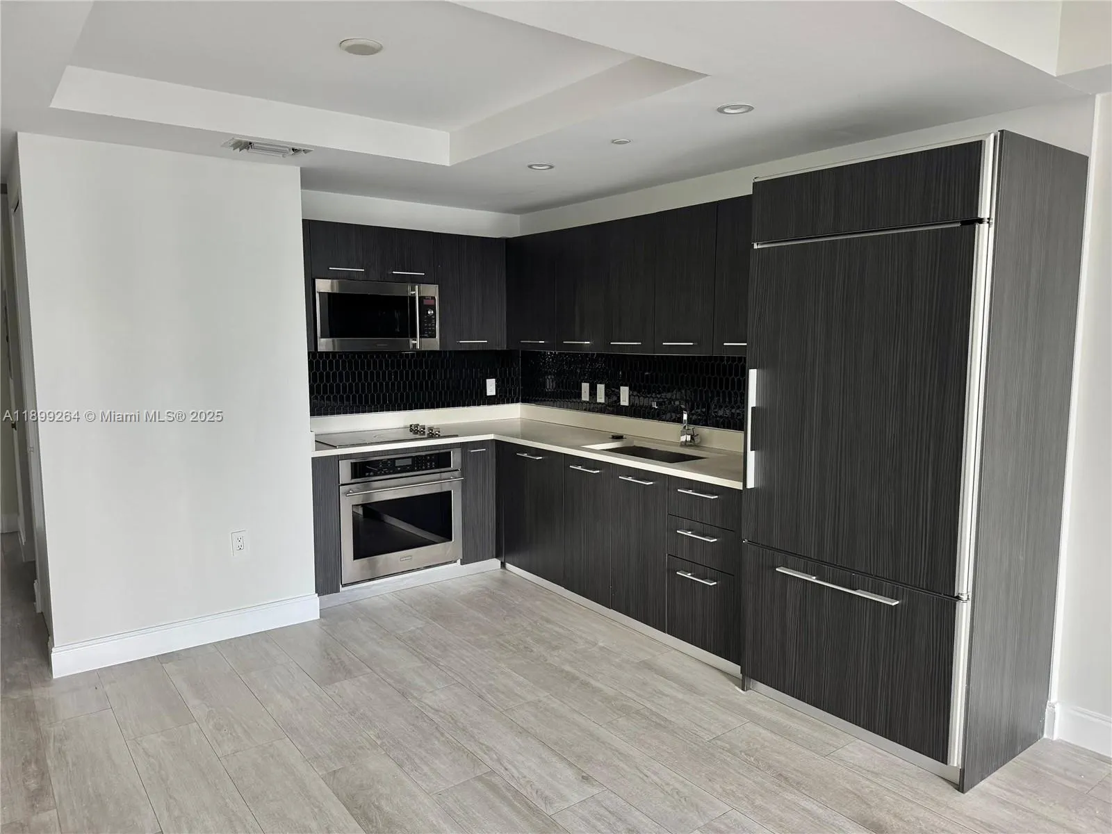 45 SW 9th St, #3404