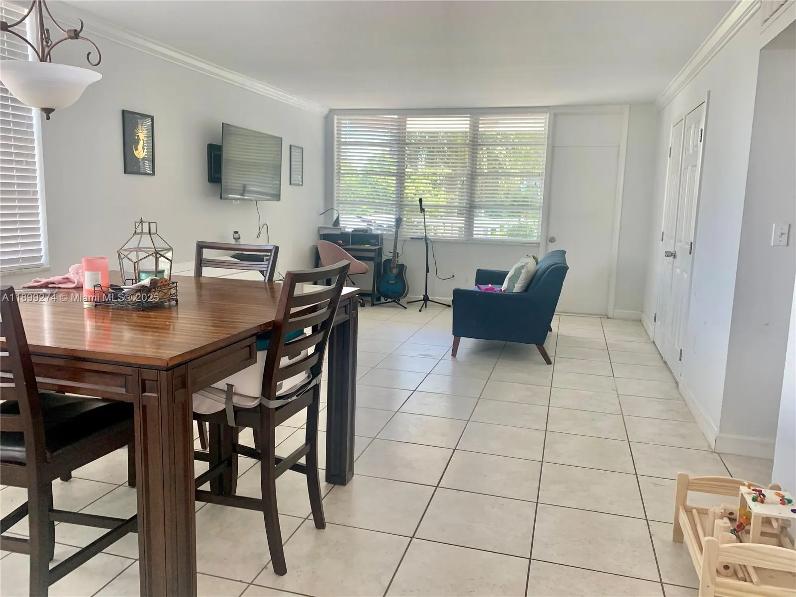 2016 Bay Dr, #203