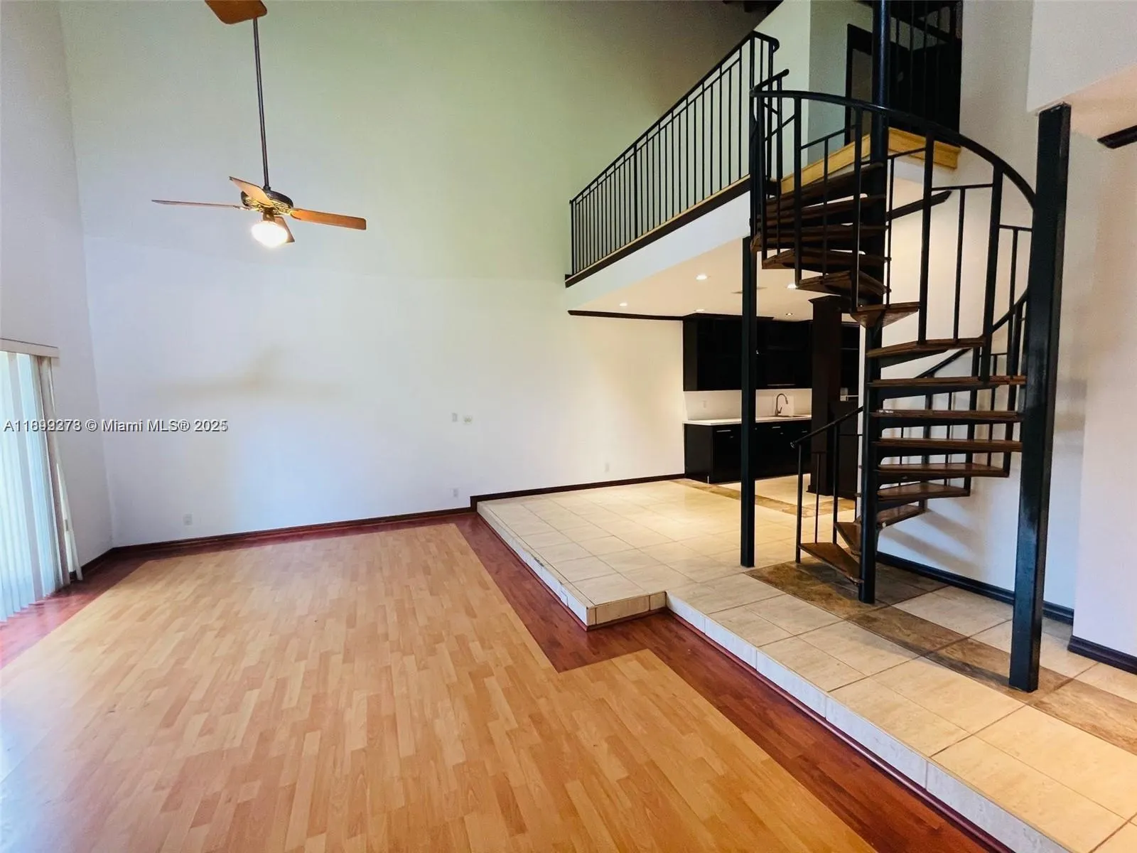 3911 Farragut St, #3911