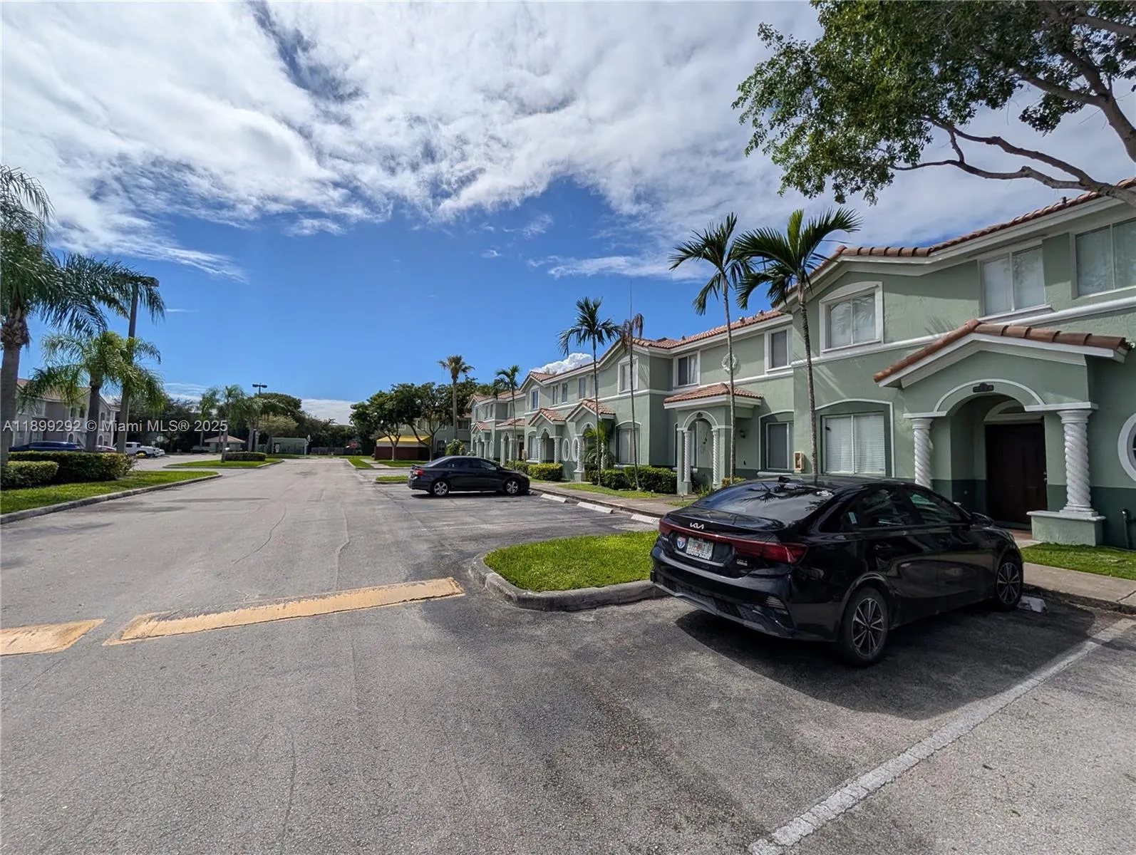 2826 SE 16th Ave, #115