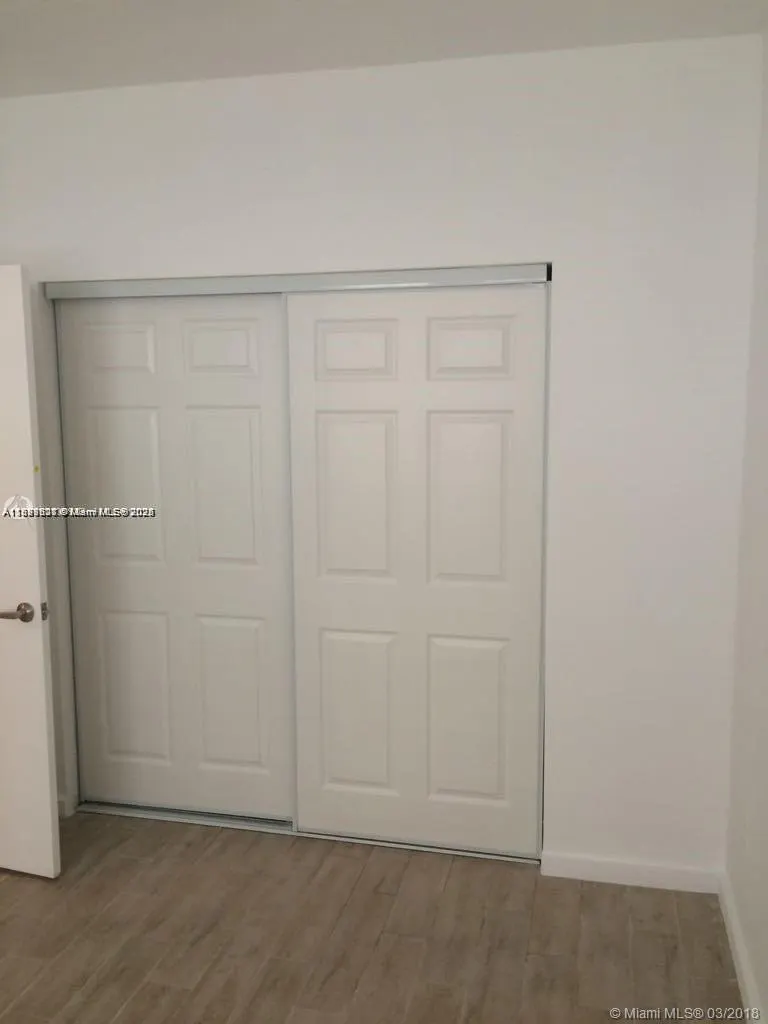 1611 Meridian Ave, #307