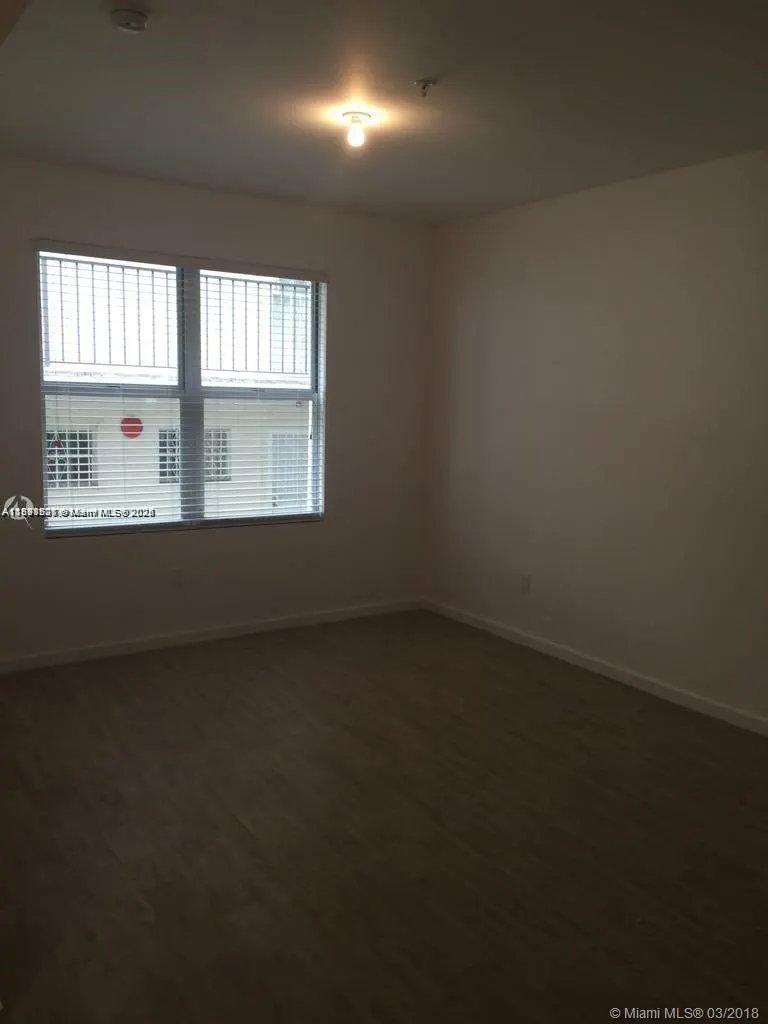 1611 Meridian Ave, #307