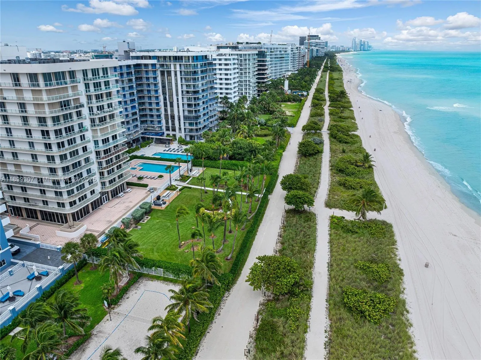 8900 Collins Ave, #301