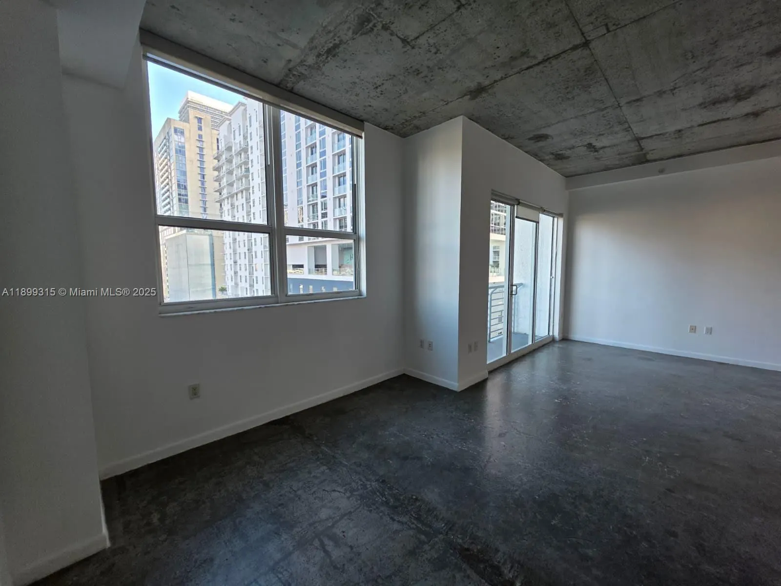 133 NE 2nd Ave, #1209