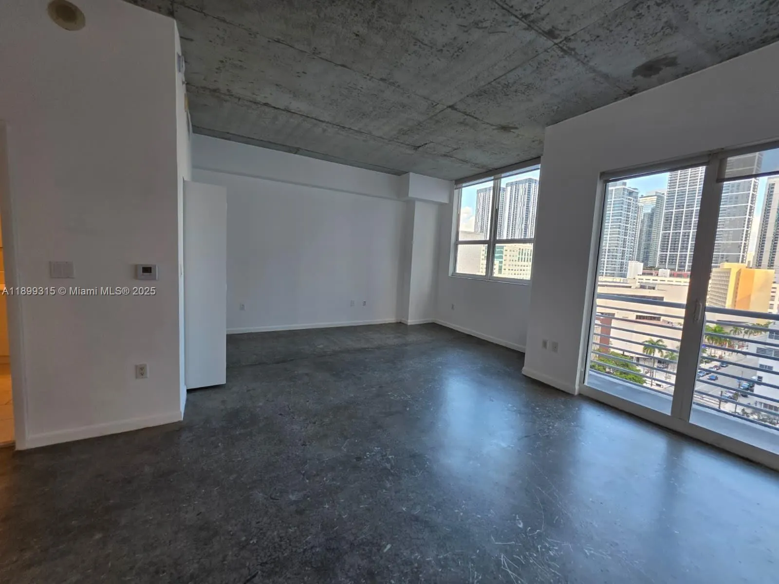133 NE 2nd Ave, #1209