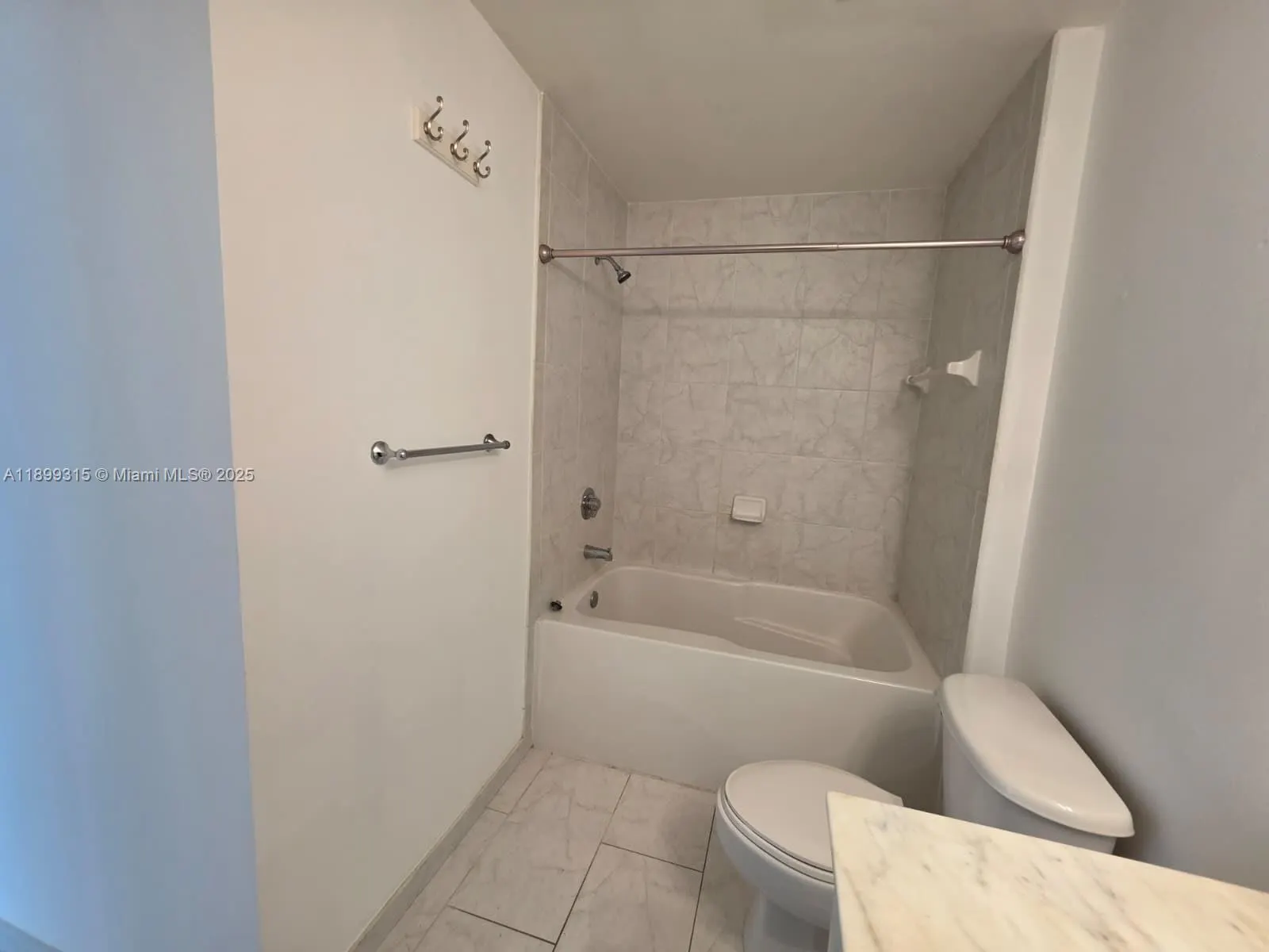 133 NE 2nd Ave, #1209